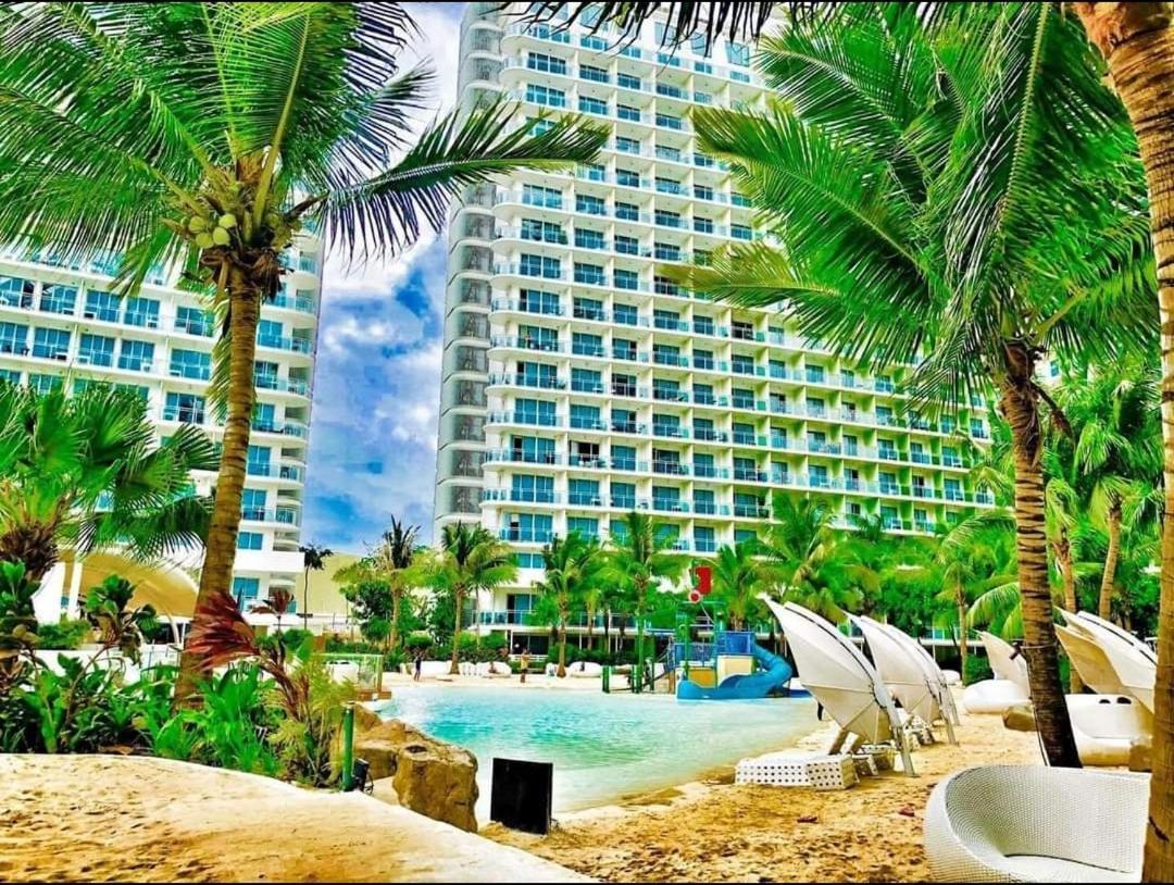 Condotel At Sm Bicutan Манила Экстерьер фото